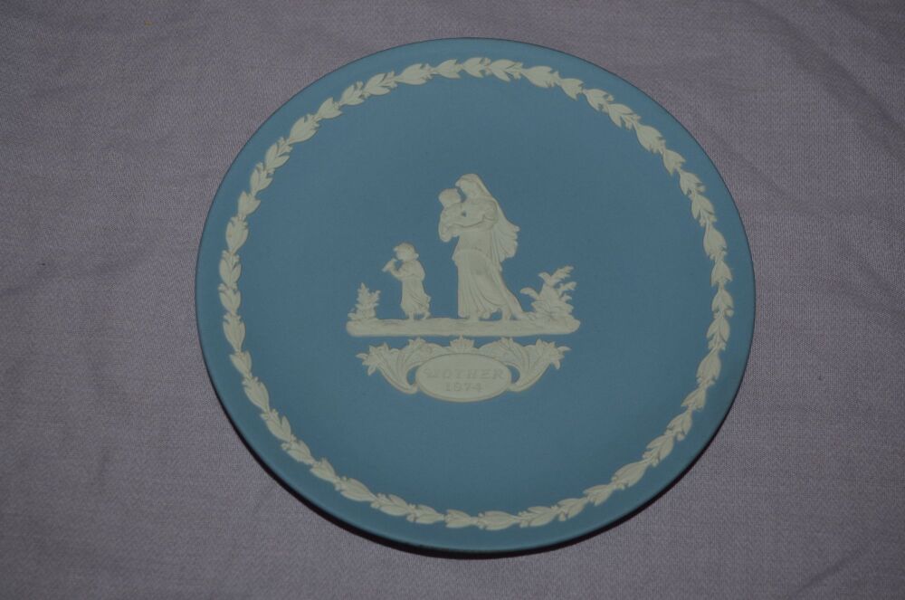 Wedgewood Jasper Ware Plate, Mother 1974