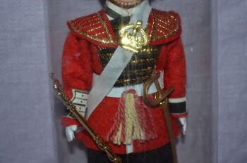 English Mace Bearer Doll, Vintage London Souvenir (3)