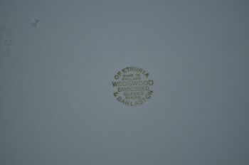 Wedgewood Embossed Queens Ware Plate (4)
