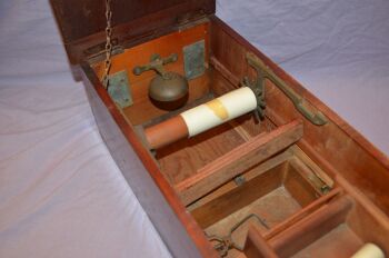 Old Wooden Shop Till with Keys (7)