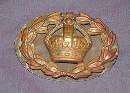 Warrant Officers Arm Sleeve Cap Badge