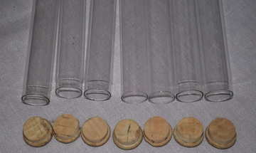 Glass Test Tubes. Seven in Total (3)