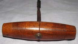 Mahogany Handled T Corkscrew (4)