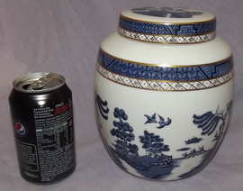 Royal Doulton Booths Real Old Willow Ginger Jar (2)