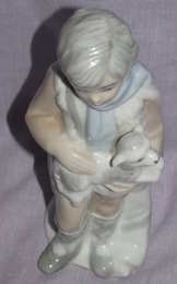 Sango Figure of a Boy with a lamb (7)