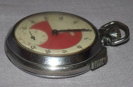 Vintage Ingersoll Referee Stopwatch (2)