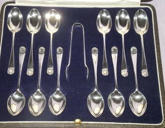 Solid Silver Set of 12 Teaspoons and Tongs London 1940 (3)