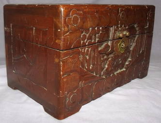 Lovely Oriental Carved Box (6)