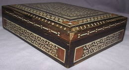 Vintage Inlaid Cigarette Box (3)