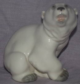 Russian Lomonosov Porcelain Polar Bear Figure (2)