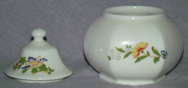 Aynsley Cottage Garden China Lidded Trinket Pot (2)