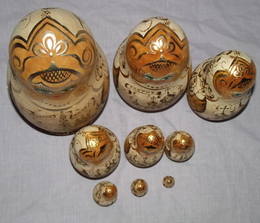 Set of 9 Russian Dolls The Golden Ring Of Russia (6)