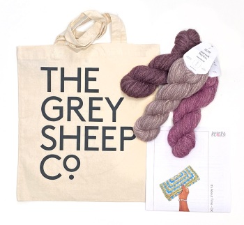 IT'S ABOUT TIME CLUTCH BAG KIT SMALL / DK - THE BERRIES