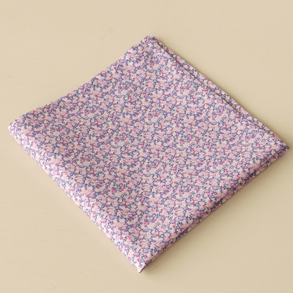 Gentleman's lilac pocket square - Liberty tana lawn Pepper