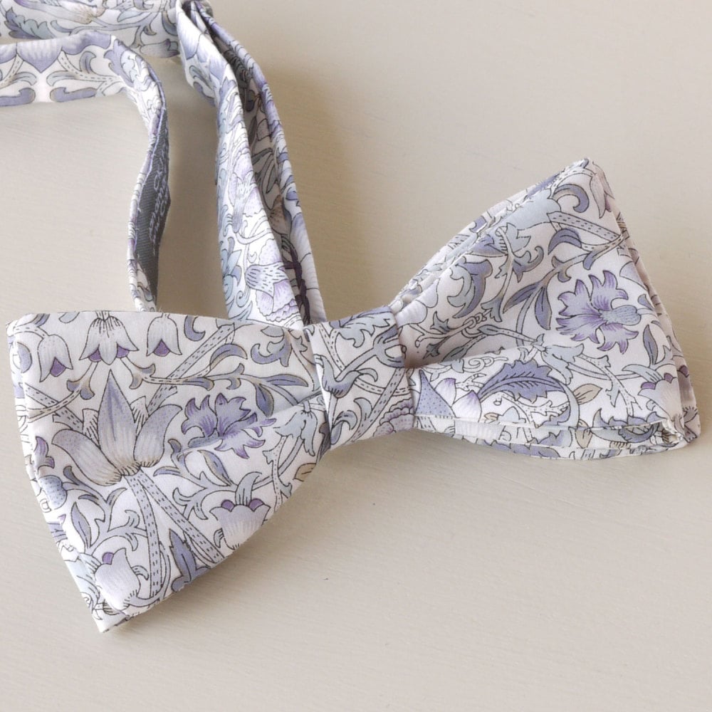 Liberty print Lodden bow tie