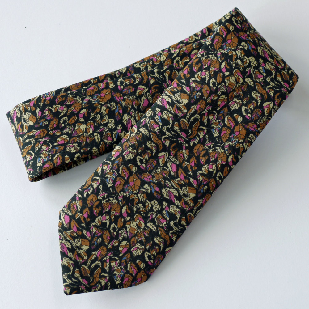 Liberty print tie - autumn leaves - Rachel de Thame