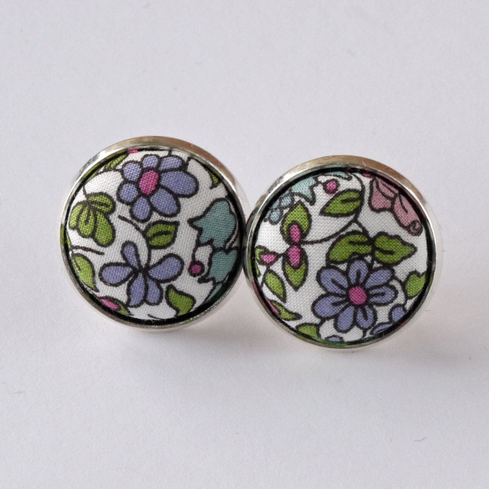 Liberty button earrings - Emilia's flowers green