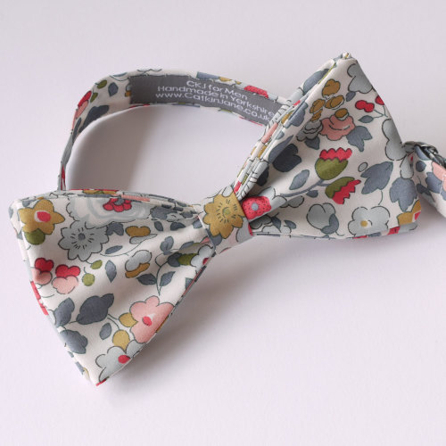 Floral bow tie - Liberty tana lawn Betsy grey