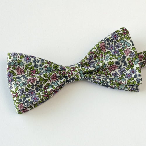 Floral Liberty print bow tie - Emilia's Flowers green