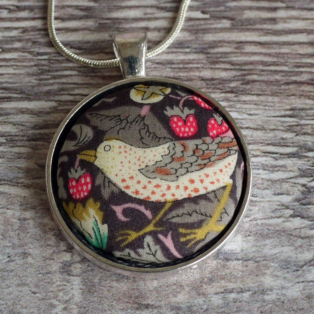 Liberty print pendant - Strawberry Thief light brown