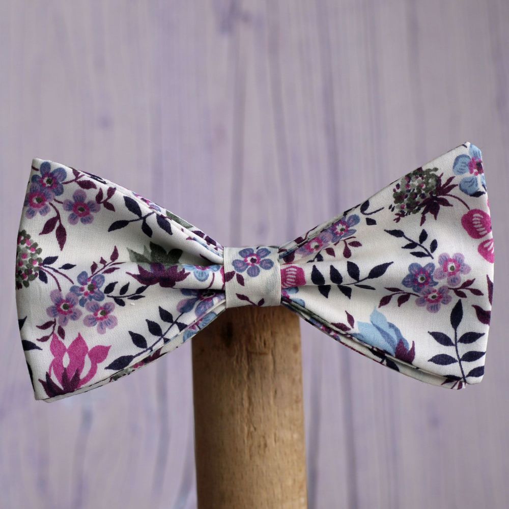 Floral Liberty print bow tie - Edenham