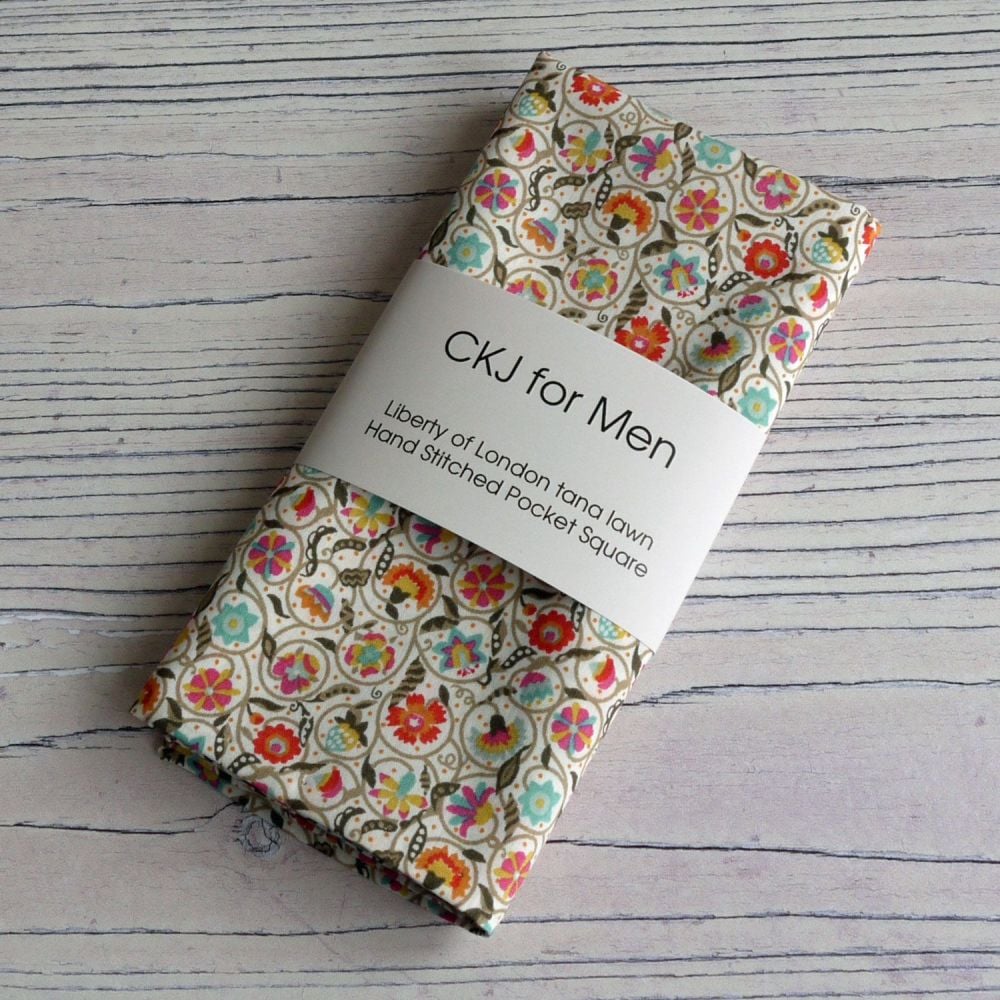Elizabethan style print pocket square
