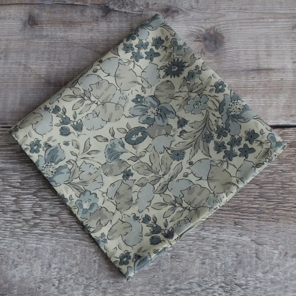 Floral Liberty print pocket square - Poppy and Honesty
