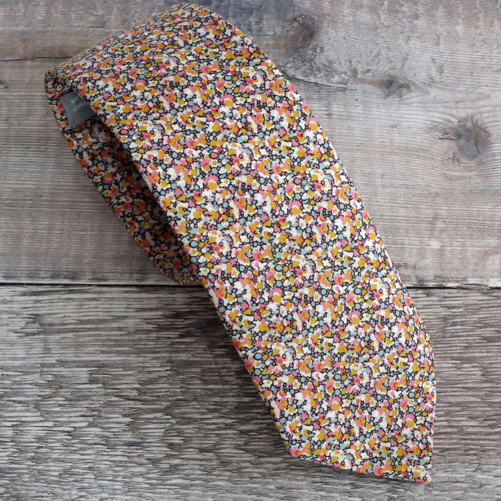 Classic Liberty print tie - Pepper orange and pink