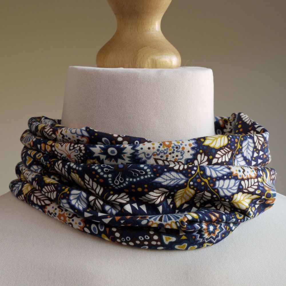 Liberty jersey circle scarf - Dominic