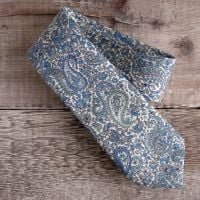 Gentleman's hand-stitched paisley tie - Charles blue