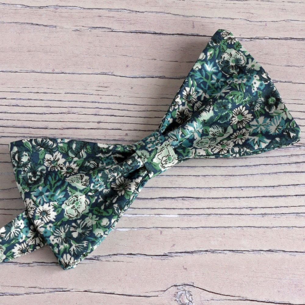 Custom order for bow tie, pocket square, cufflinks, plus boy's bow tie Libe