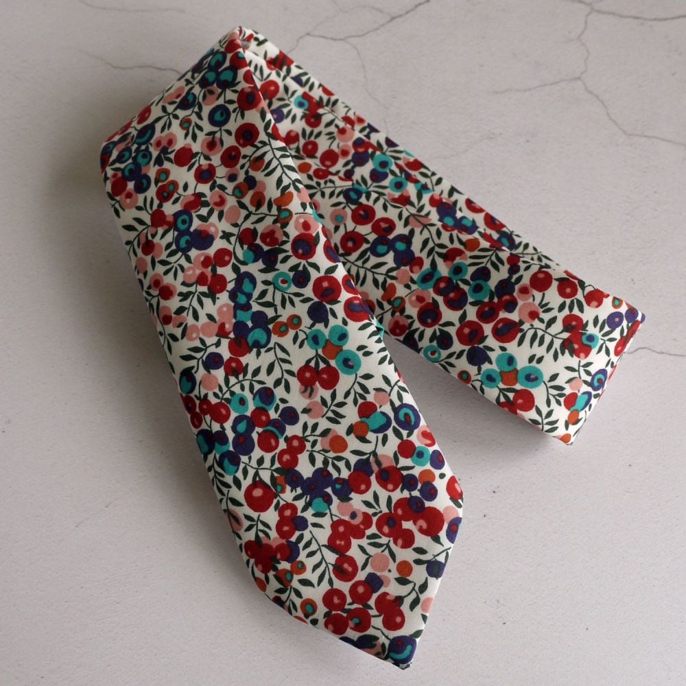 Liberty print tie - Wiltshire Berry red
