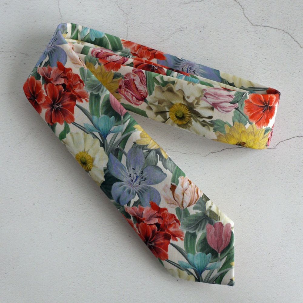 Floral Liberty print tie - Meadow Melody