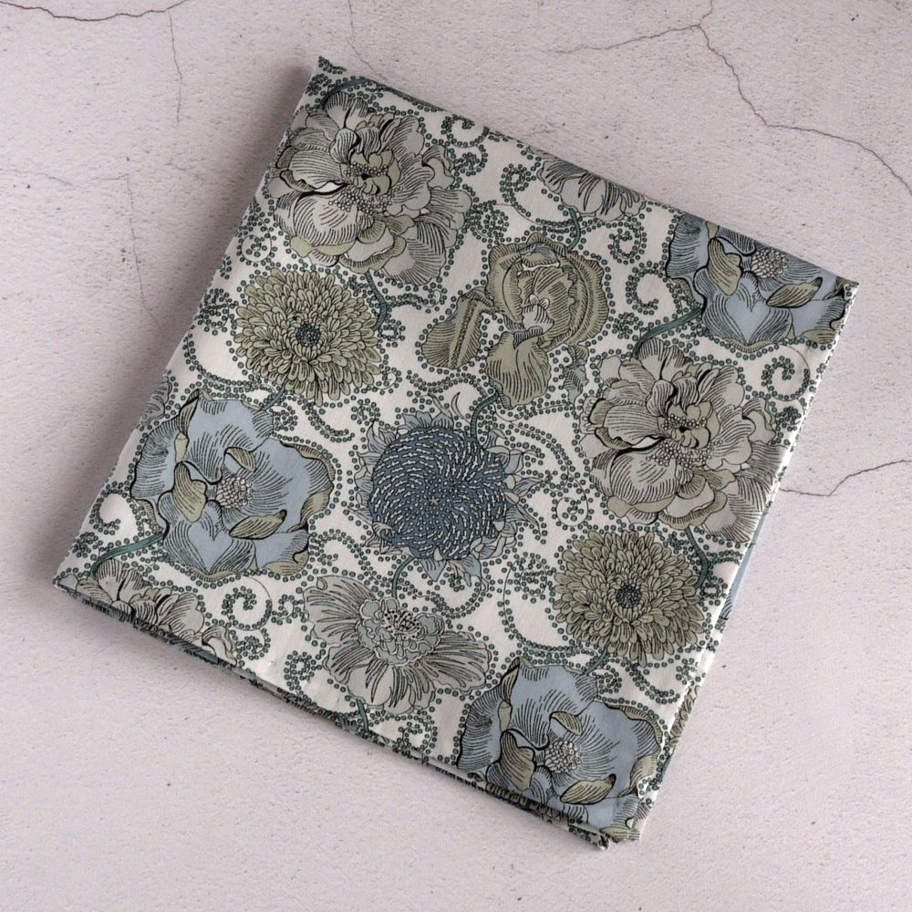 Blue floral pocket square - Liberty tana lawn Lucy Daisy