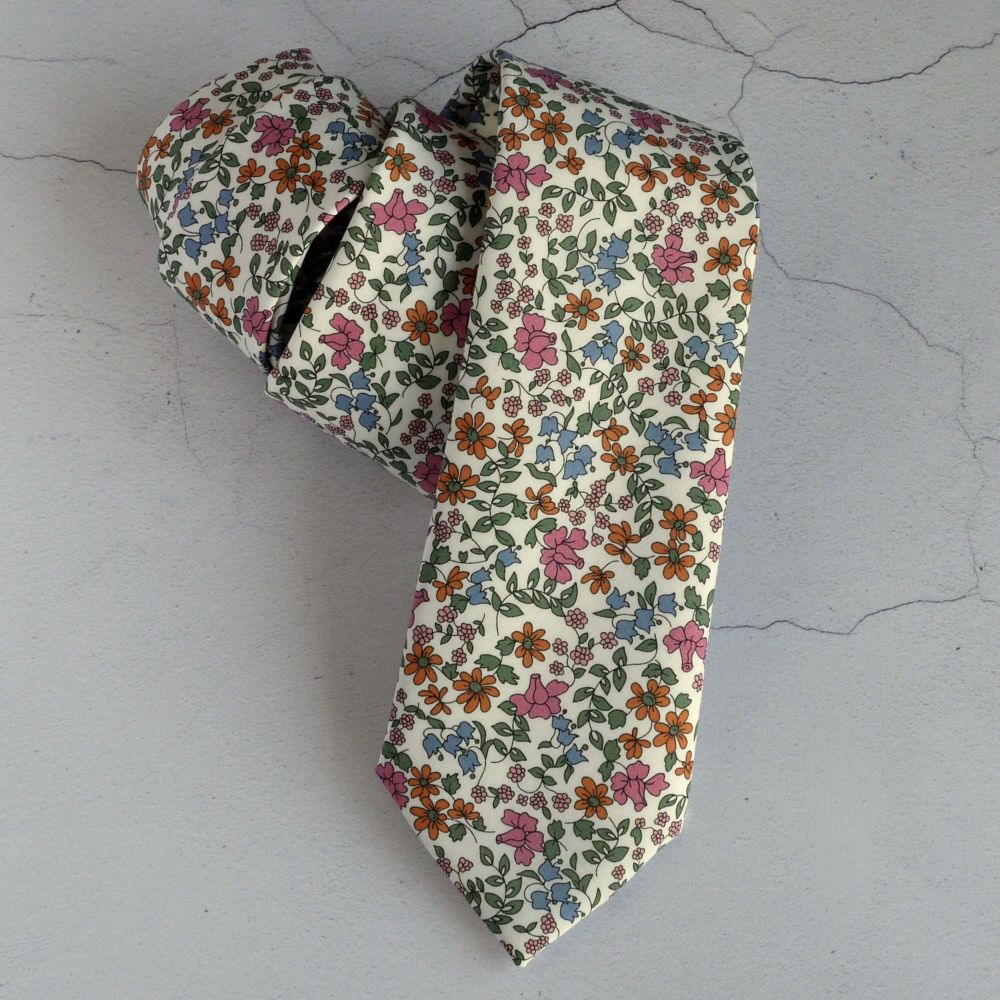 Floral Liberty print tie - Emilia's Bloom