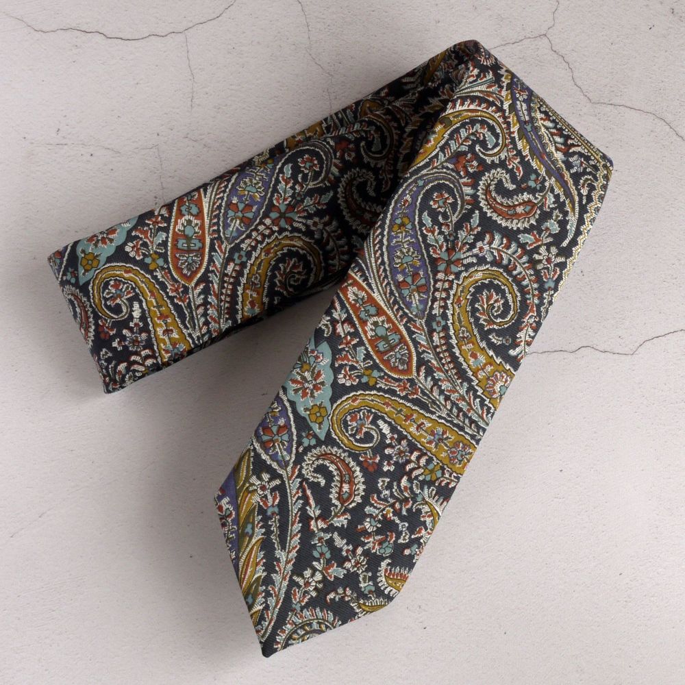 Gentleman's hand-stitched paisley tie - Felix and Isabelle brown blue