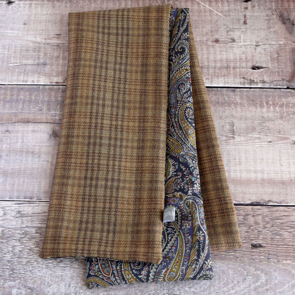 Check wool and Liberty paisley scarf
