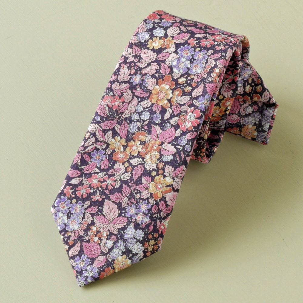 Gentleman's hand stitched tie - Prince George