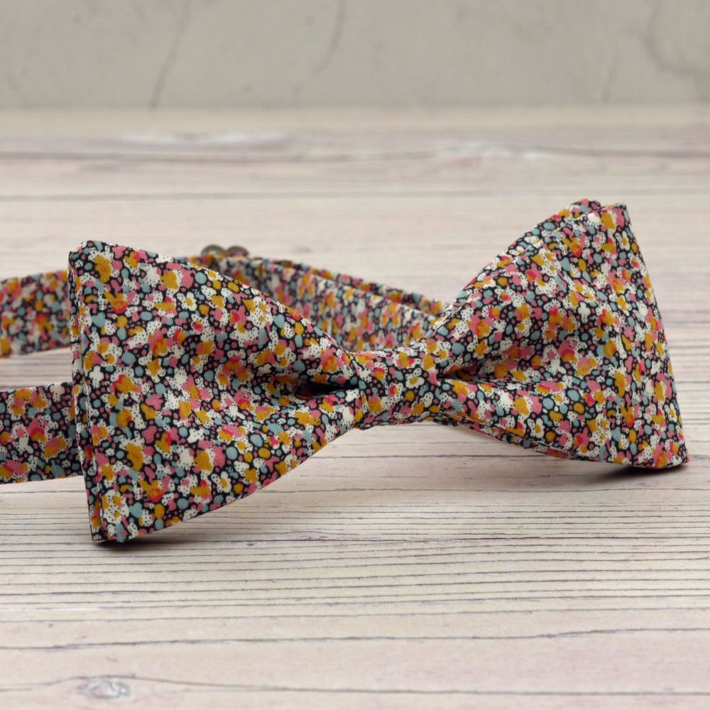 Liberty print bow tie - Pepper orange