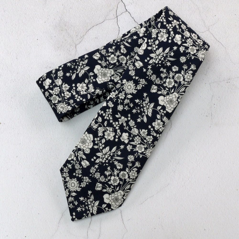 Floral tie made with Liberty fabric - Summer Blooms navy