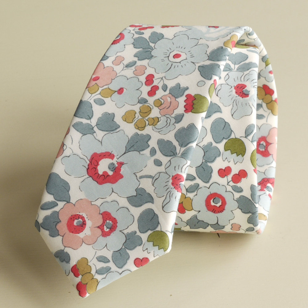 <!-113->Men's Handmade Liberty Tana Lawn Tie - Betsy grey