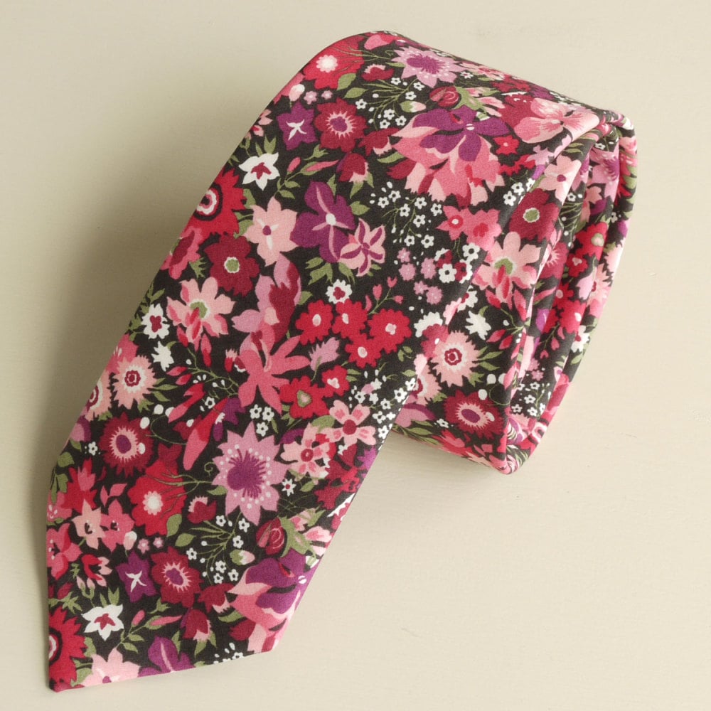 <!-111->Men's Handmade Liberty Tana Lawn Tie - Manuela