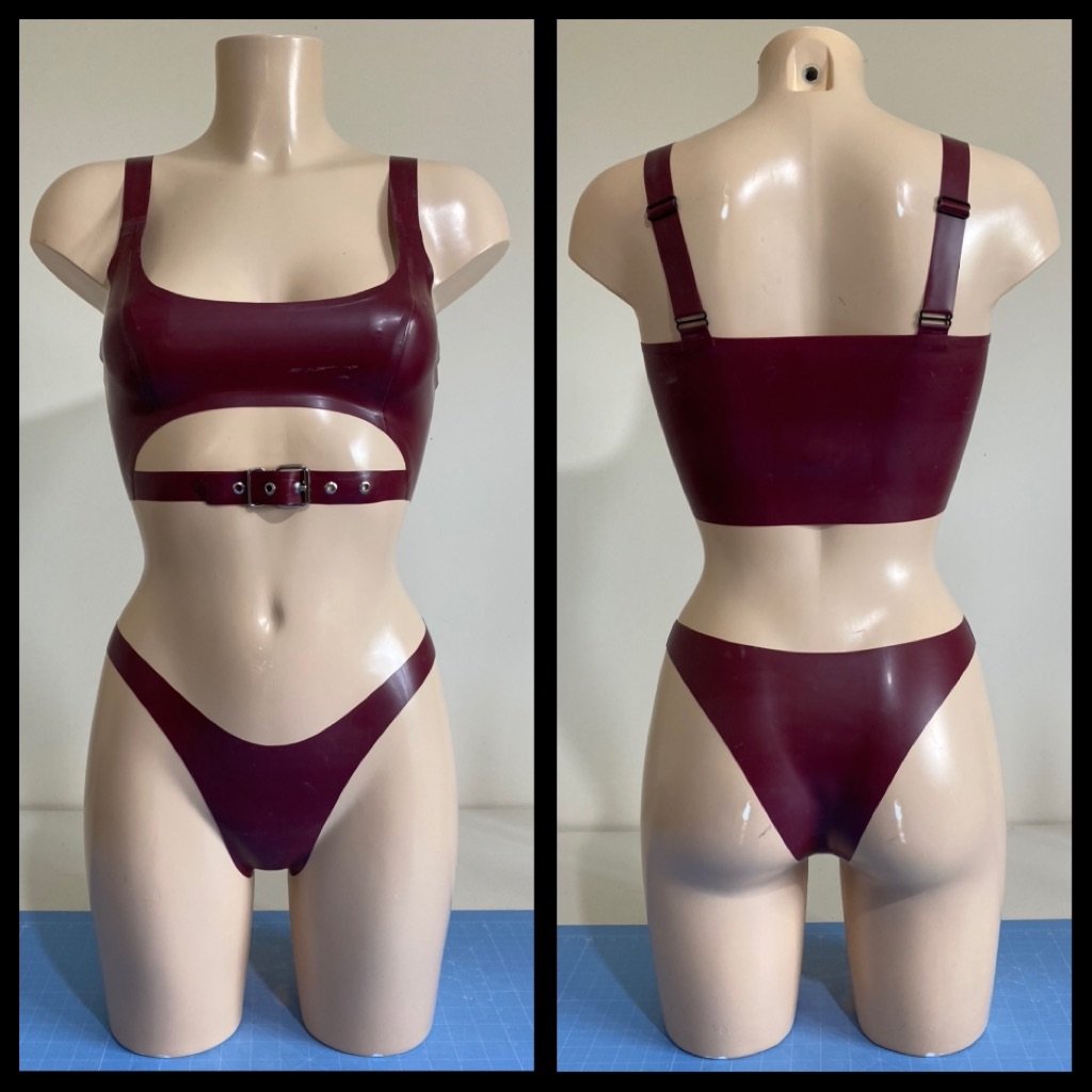 Underboob Cut-Out Lingerie/Bikini Set