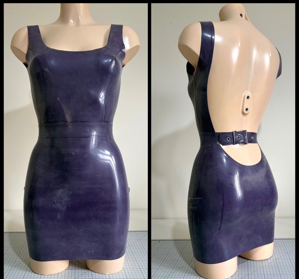 Low Back Belt Detail Dress