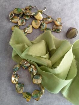 Sunlit green silk ribbon
