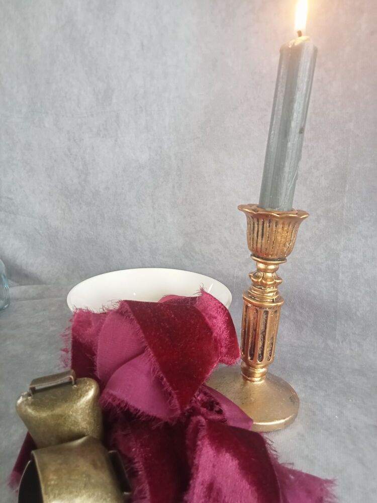 <!-- 022 --> Crushed berry, velvet silk ribbon