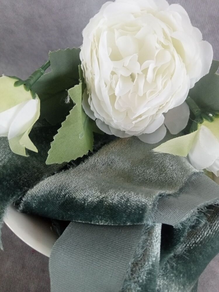 <!-- 023 --> Eucalyptus, velvet silk ribbon