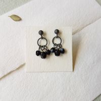 Charm studs in silver - Black