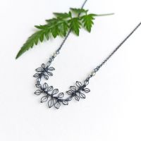 <!-- 004 -->Detailed Small Leaf Necklace