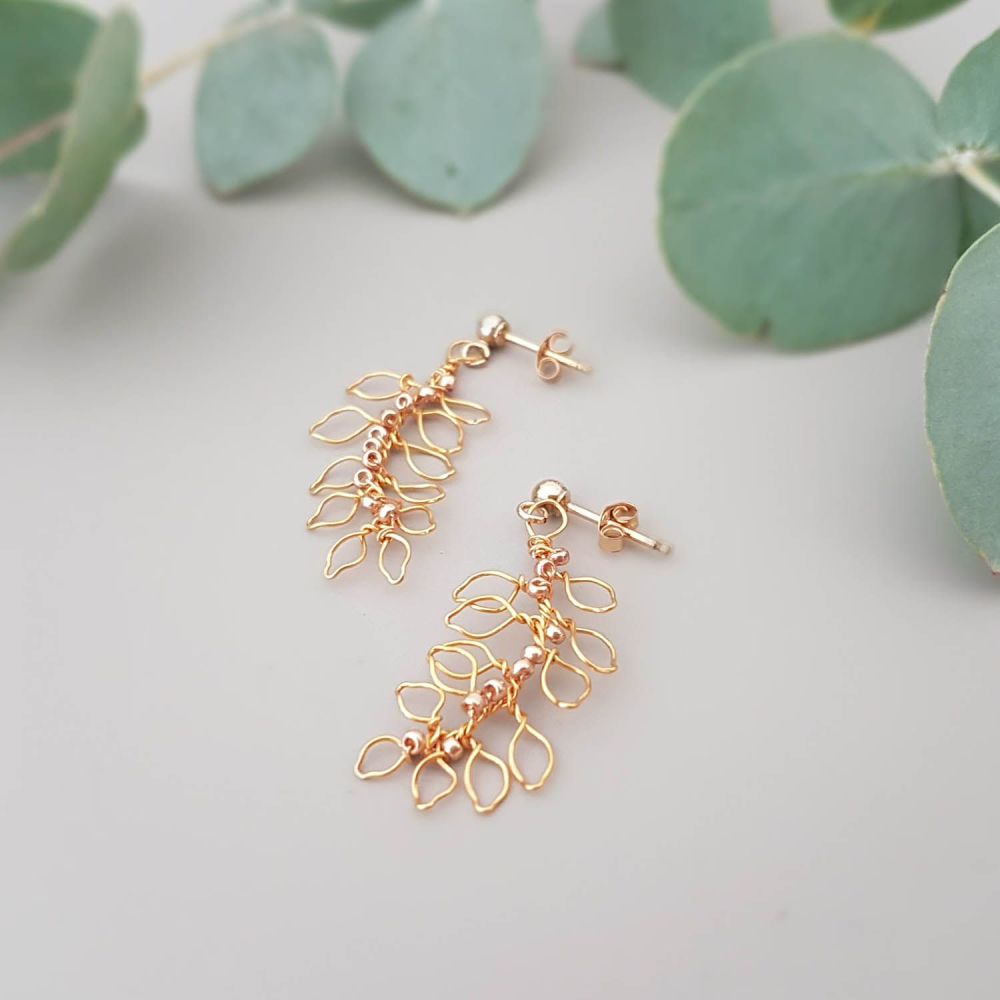 Wire leaf earrings